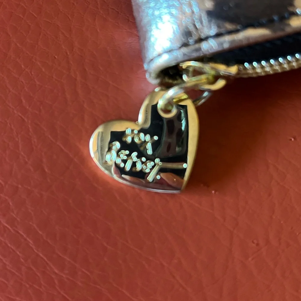 Betsey Johnson cat shoulder wallet purse NWOT - Picture 5 of 9